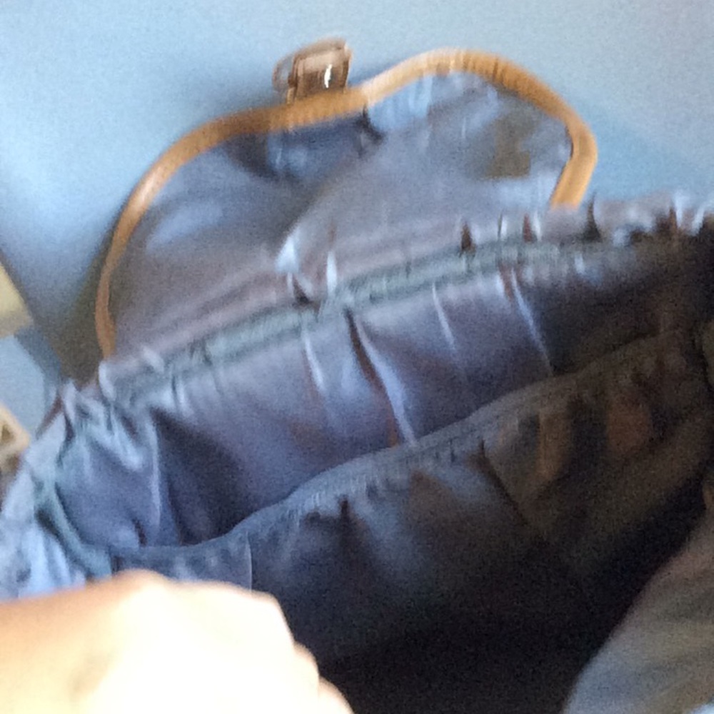 Backpack - Picture 4 of 7